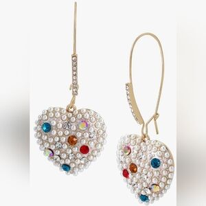 Betsey Johnson Womens Sweetheart Earrings